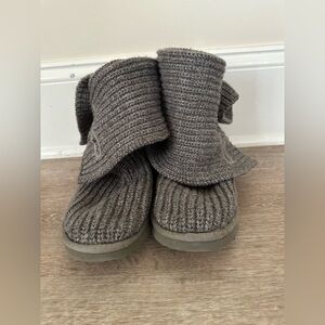 Vintage Bailey button uggs